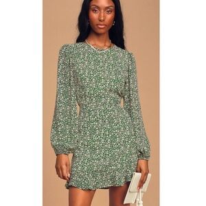 NWT Lulu’s Short Floral Dress